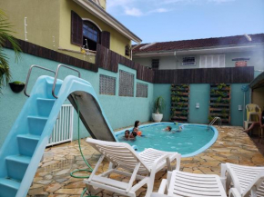 Casa em Guaratuba com piscina